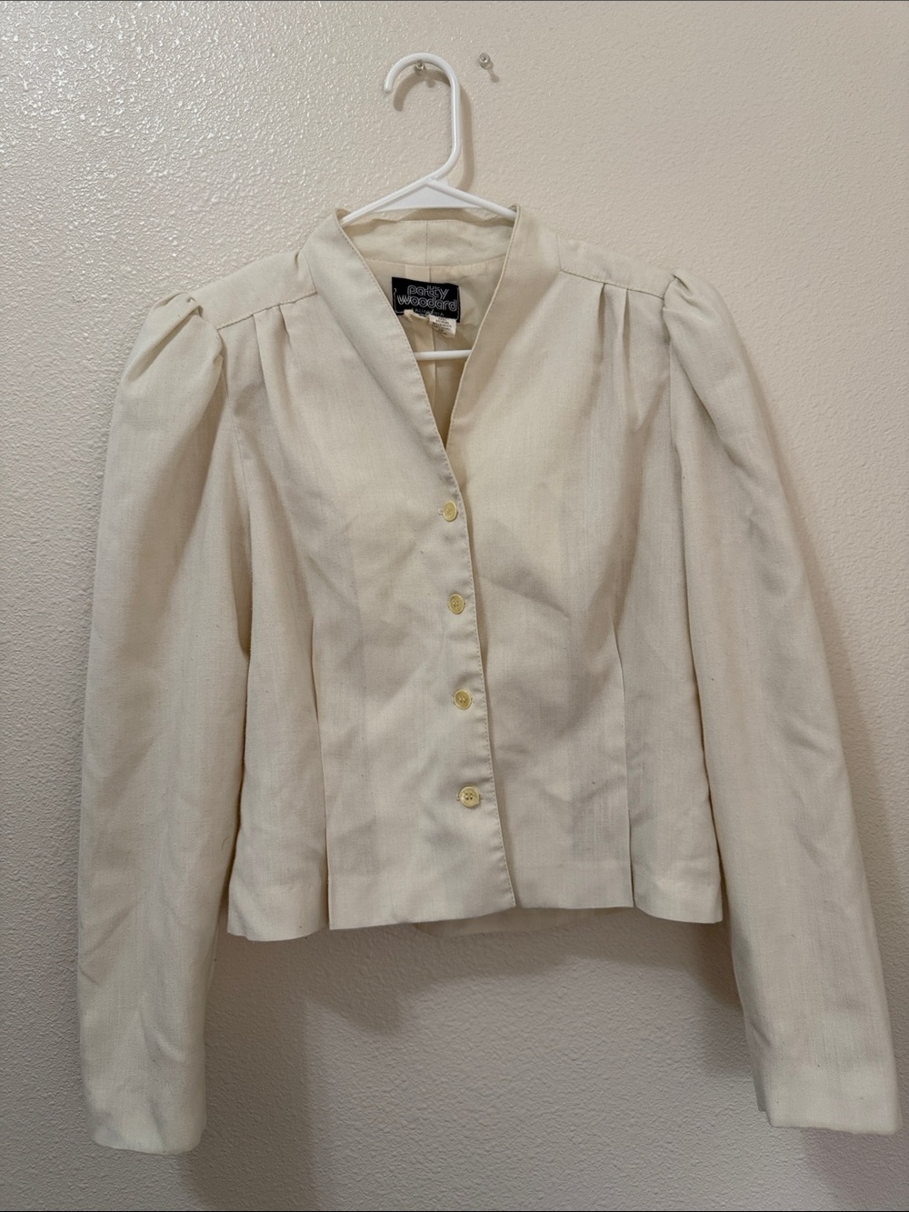 Women's Cream Tailored Button-Front Blazer